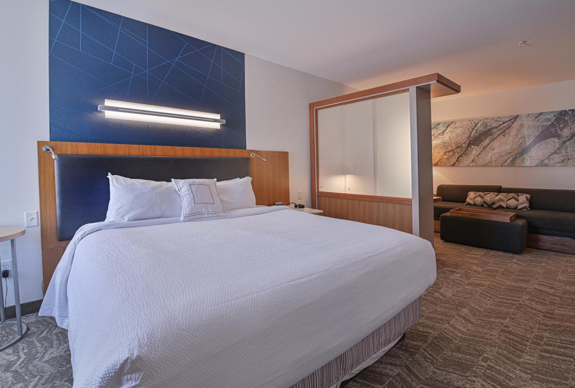 Springhill Suites By Marriott Grand Forks Exterior foto